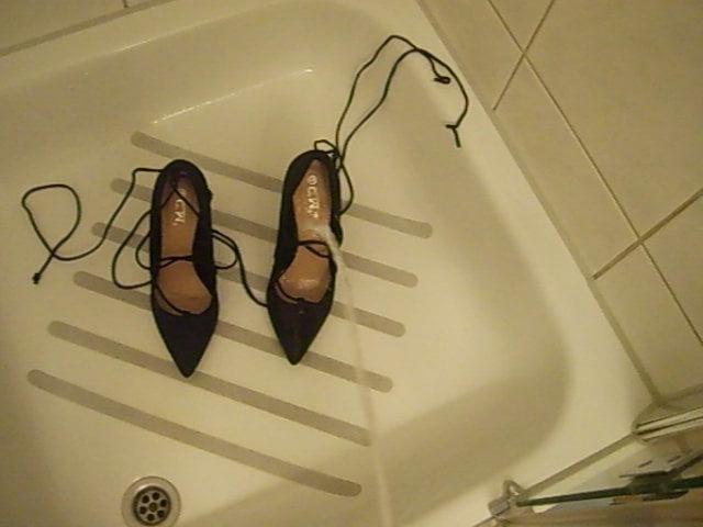 25P billige heels bepisst