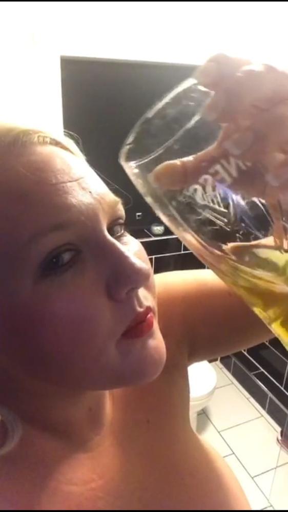 22P Piss pig