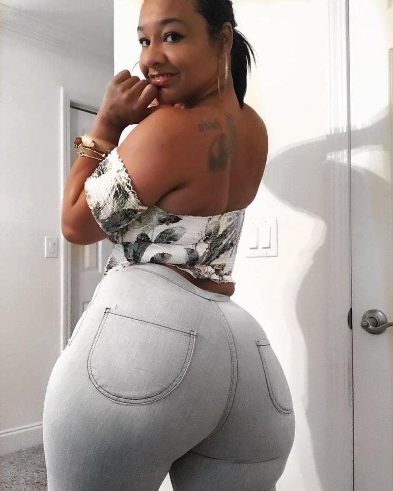 25P Mixed Big Booty Phat Ass Amateurs by MysteriaCd
