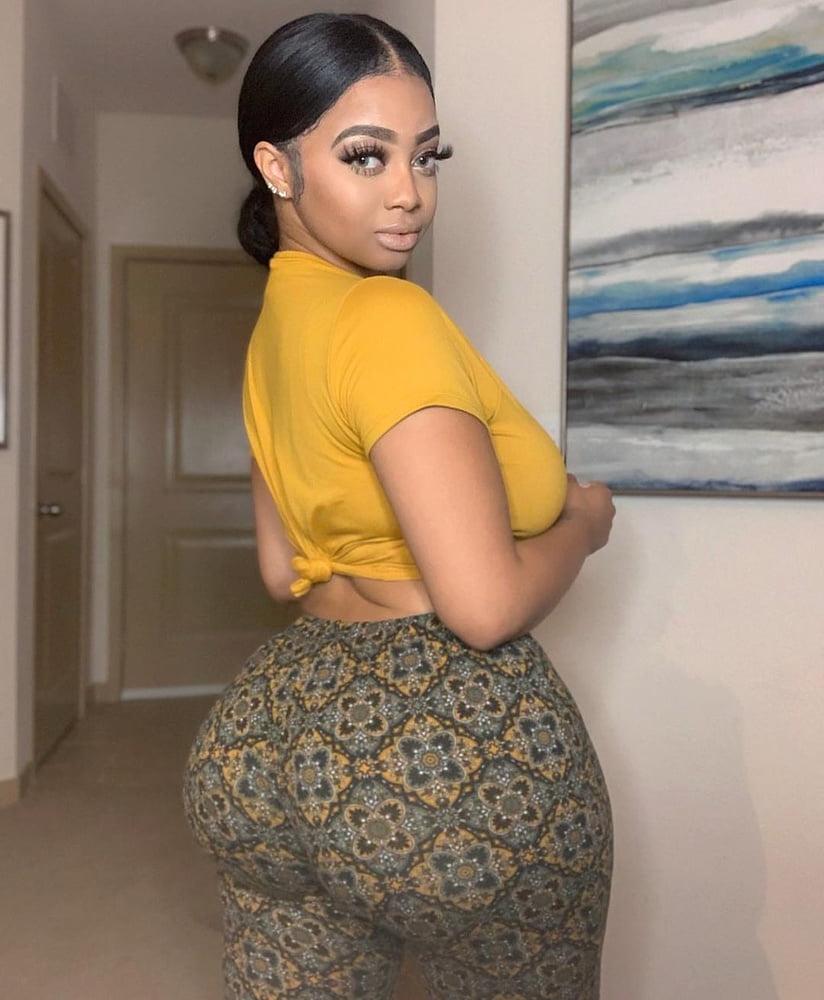 25P Mixed Big Booty Phat Ass Amateurs by MysteriaCd