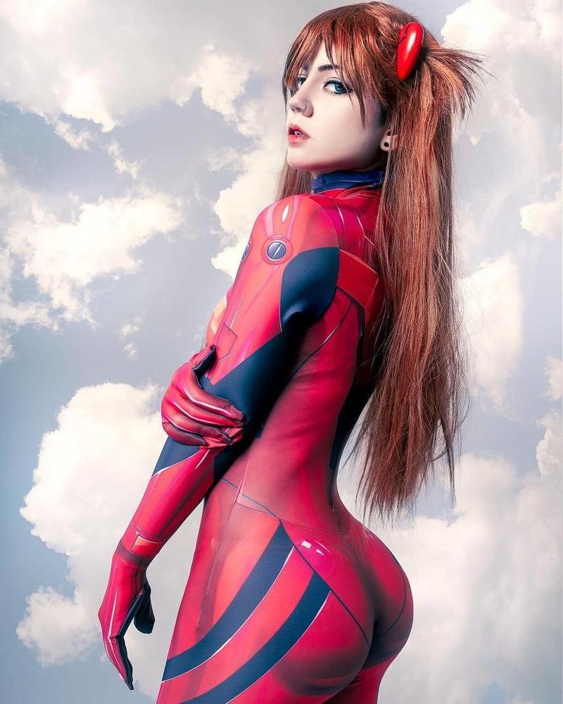 25P Cosplay Booty