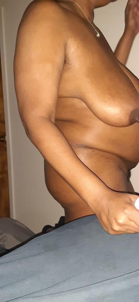 25P GHETTO BLACK GHETTO MOM ASS