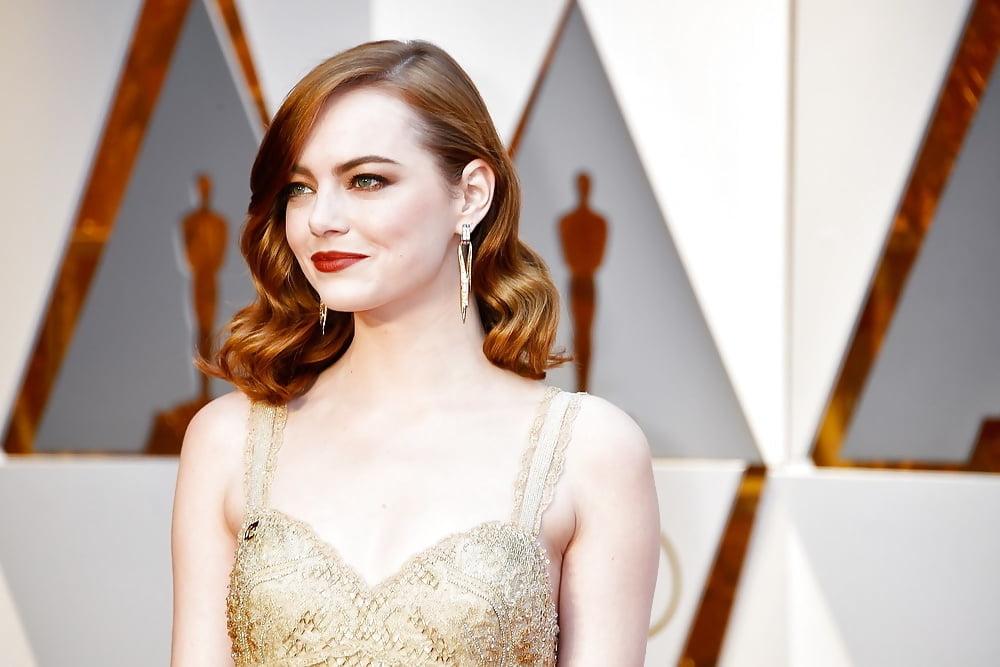 25P Emma Stone Cum Museum