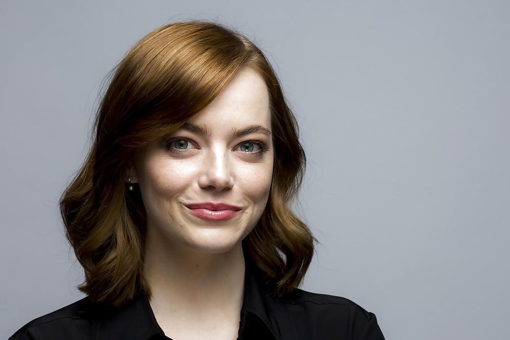 25P Emma Stone Cum Museum