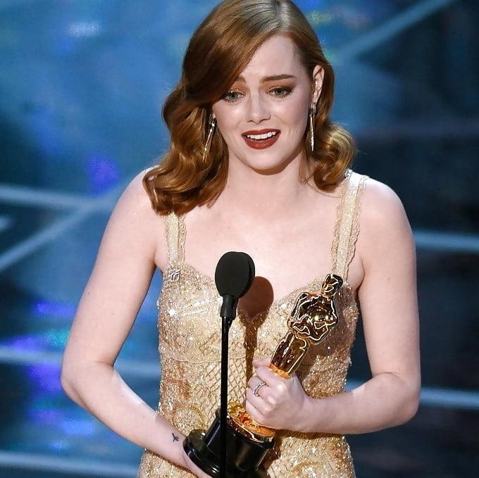 25P Emma Stone Cum Museum