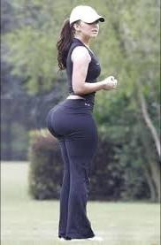 25P Random big ass, hips, tits and legs mature plus ladies