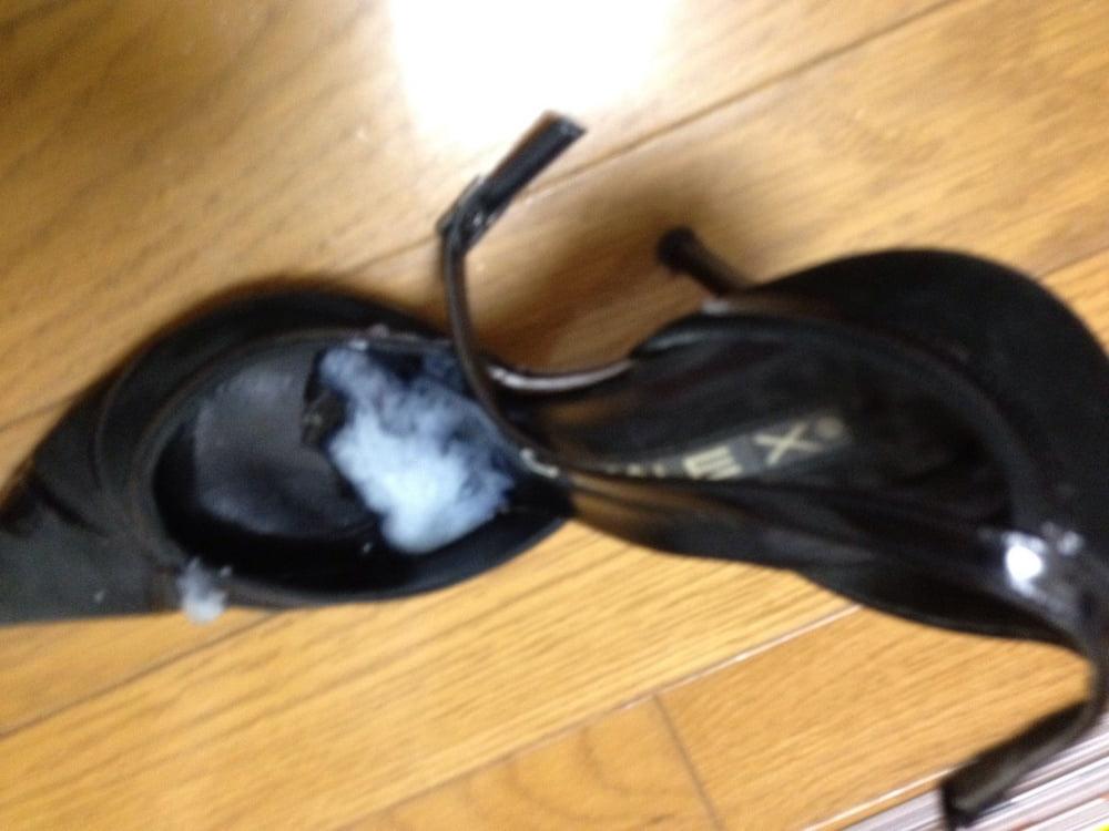 25P mom heels