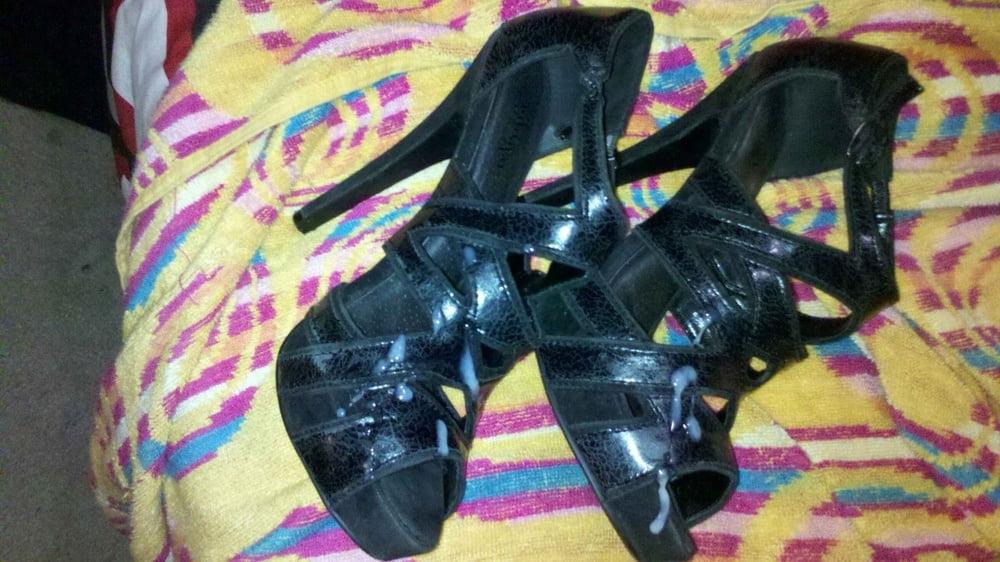 25P mom heels