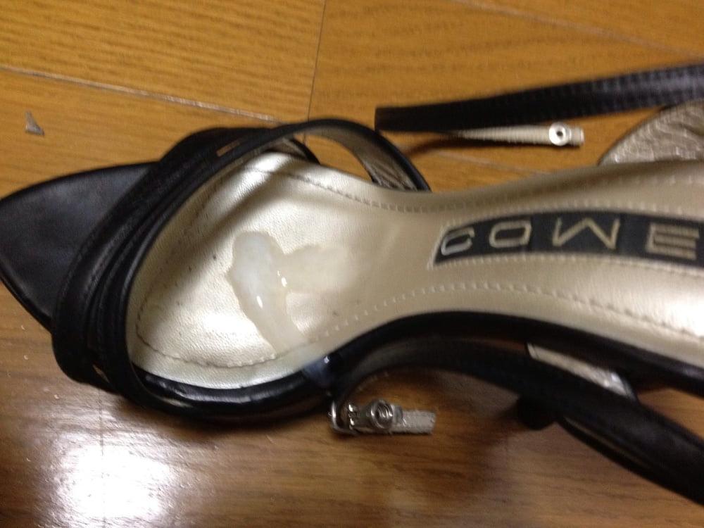 25P mom heels