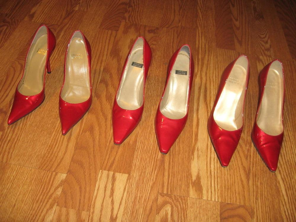 25P mom heels