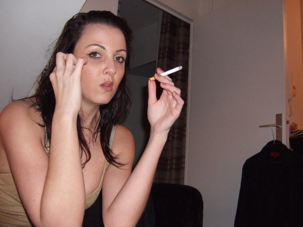 25P Sexy stewardess has fun