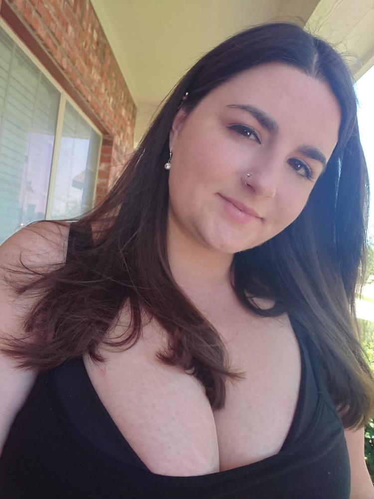 25P Bbw Big boobs
