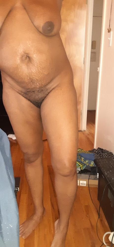 25P NAKED MOM exposed BLACK ass9i