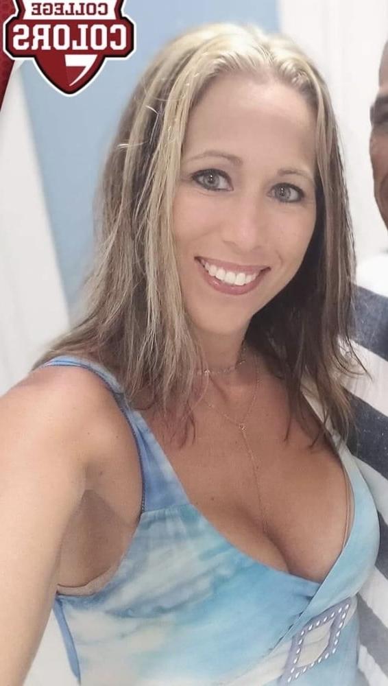 25P Sexy mom