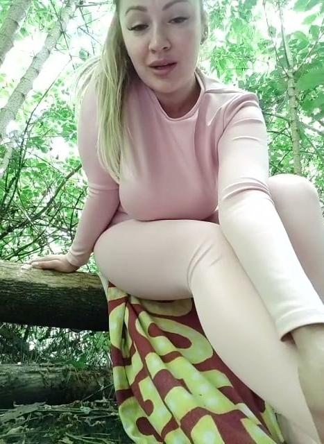 25P Mia sexy big boobs
