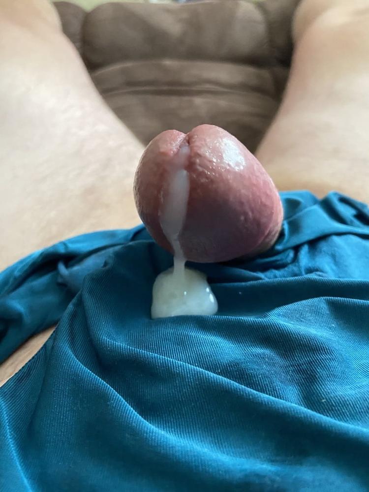 10P Sperma im Höschen