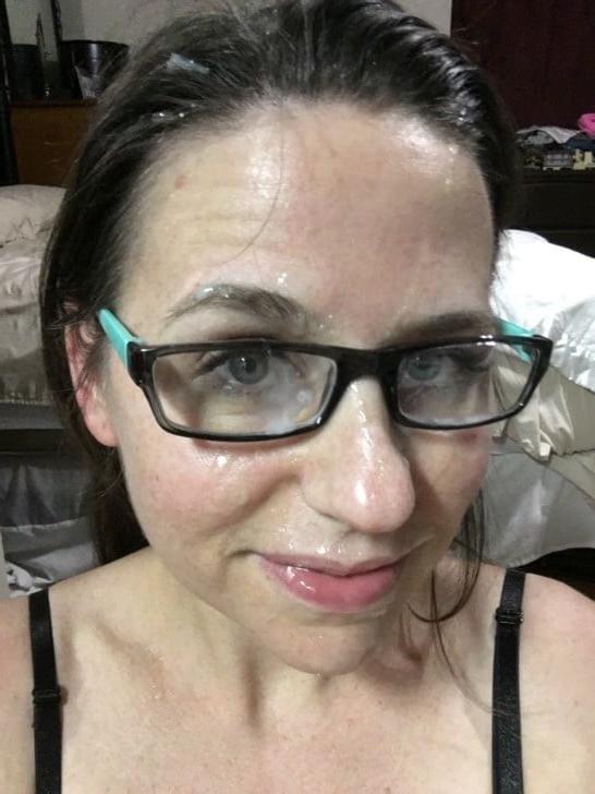 24P Slutty Brunette Milf Loves Hot Cum