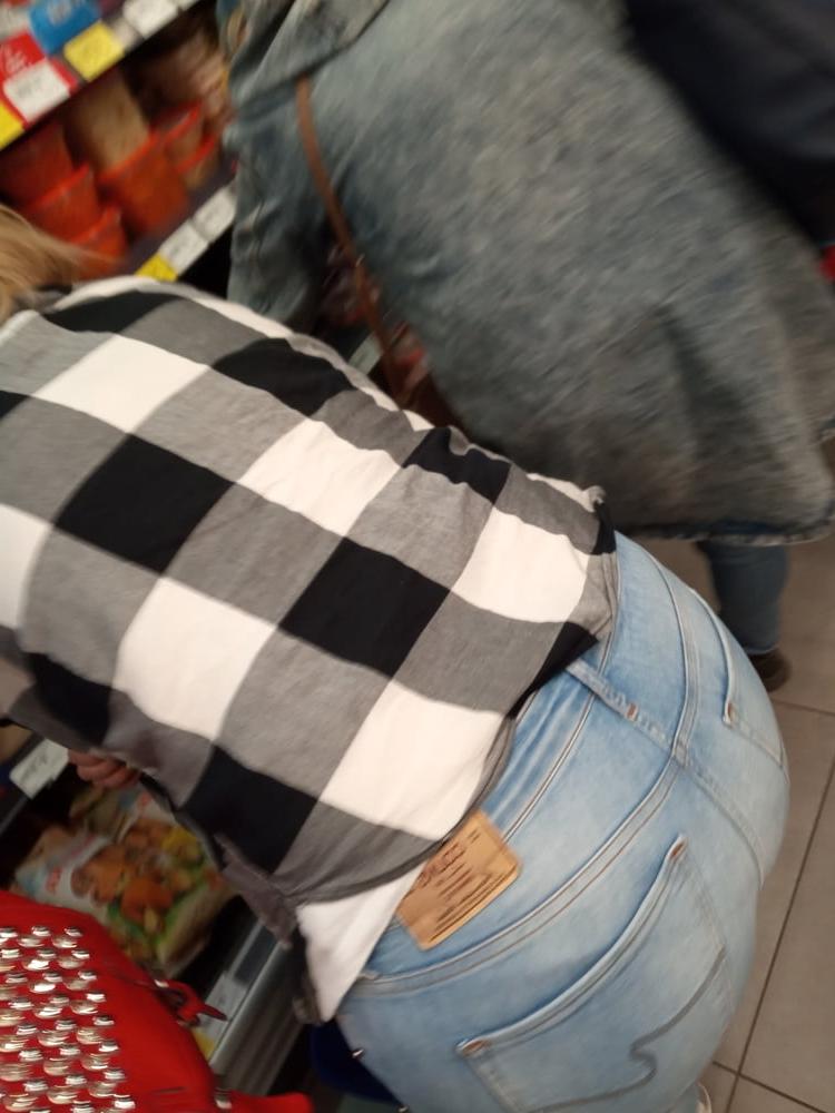 25P I spy on the Belarusians woman