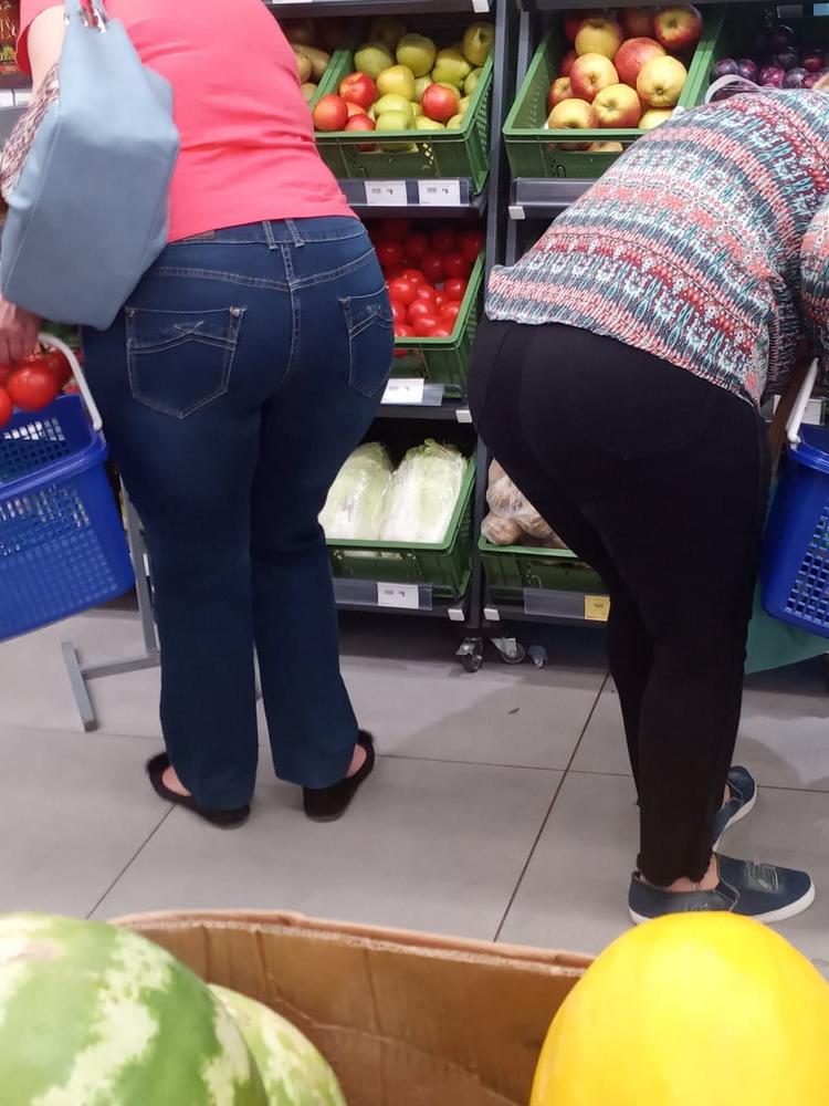 25P I spy on the Belarusians woman