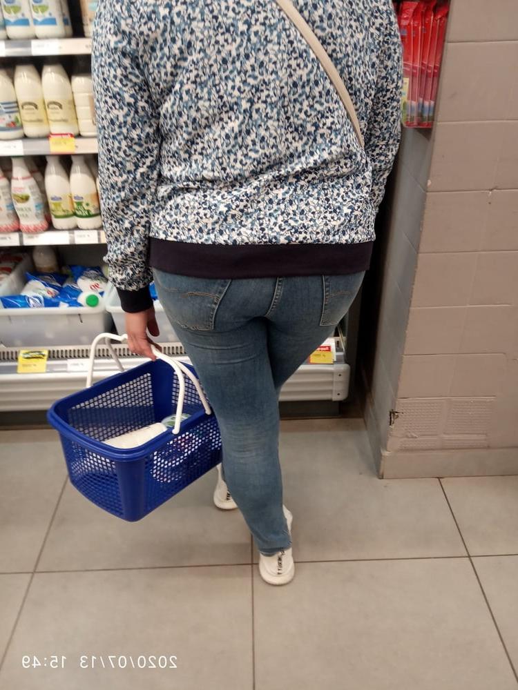 25P I spy on the Belarusians woman