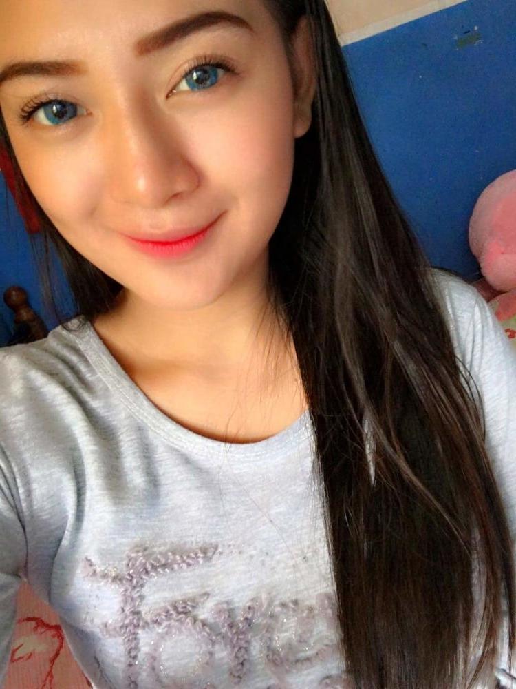 25P Mix Malay-Chinese Puteri Ain Arriana Cute Big Boobs