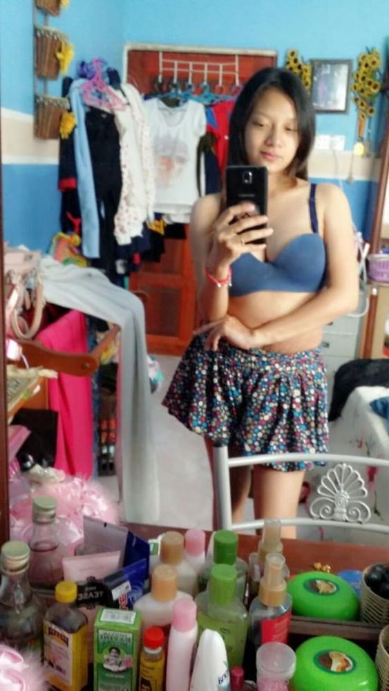 25P Mix Malay-Chinese Puteri Ain Arriana Cute Big Boobs