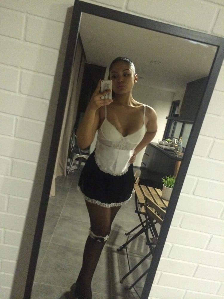 25P Malay Azalea Azmil flight attendant big boobs naked