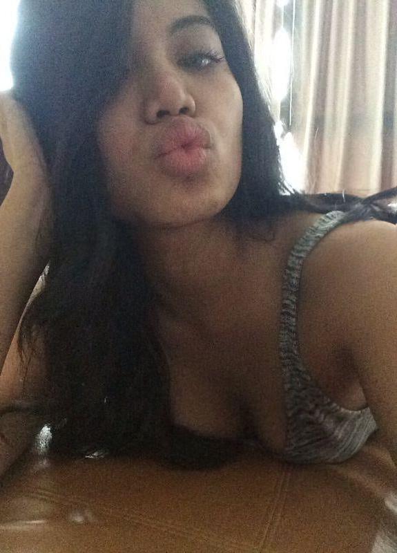 25P Malay Azalea Azmil flight attendant big boobs naked