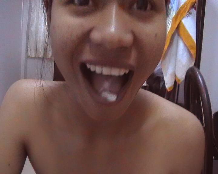 25P Daily morning deepthroat training and cum swallow