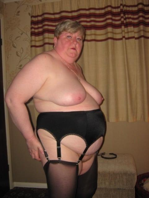 25P Amateur BBWs and PAWGs 81