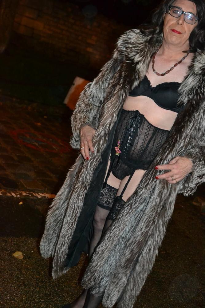 10P Crossdressing in fur