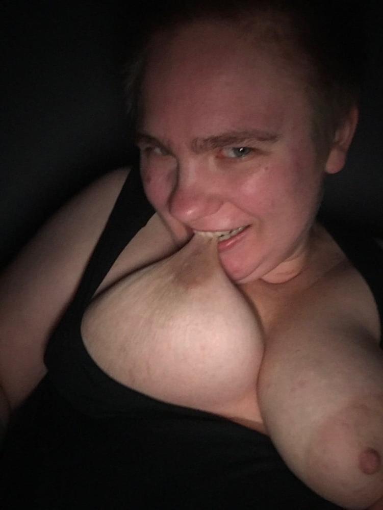 7P Big Boobs