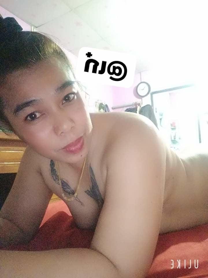 23P Sexy mom