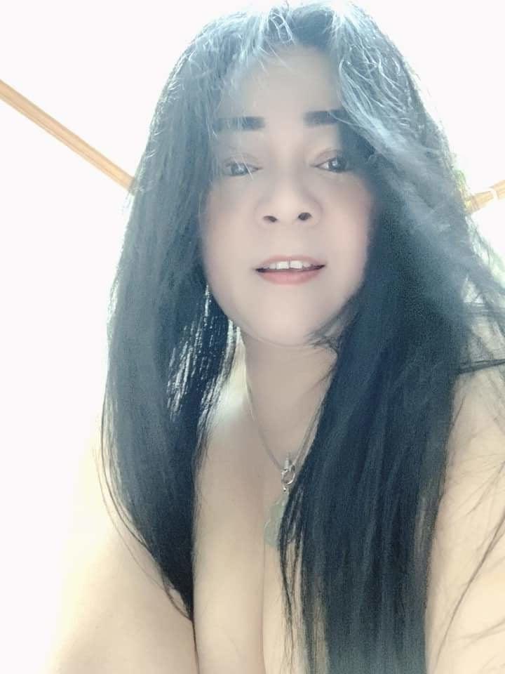 23P Sexy mom