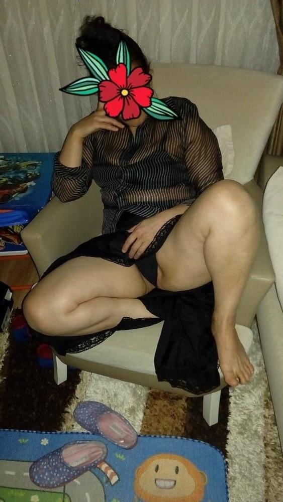 25P Turkish&amp;Mature Mom Pantyhose Turbaned Nermin