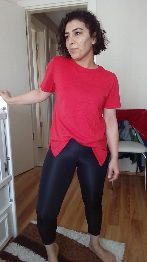 25P Turkish&amp;Mature Mom Pantyhose Turbaned Nermin