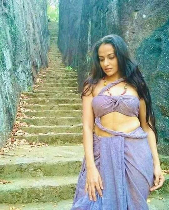 21P Sri lankan actress ass