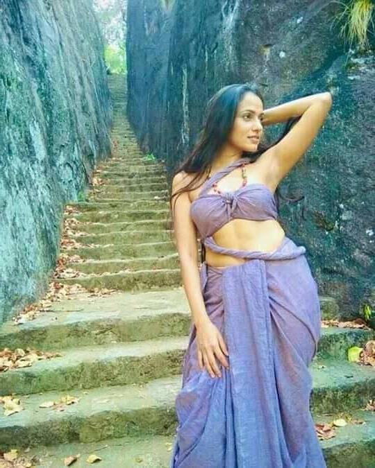 21P Sri lankan actress ass