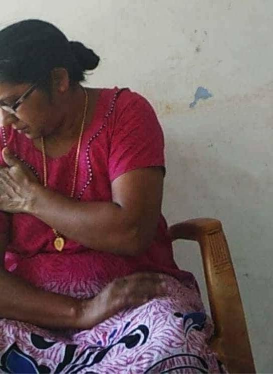 21P My frnd's sexy mom