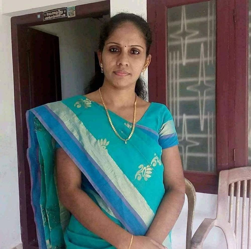 21P My frnd's sexy mom