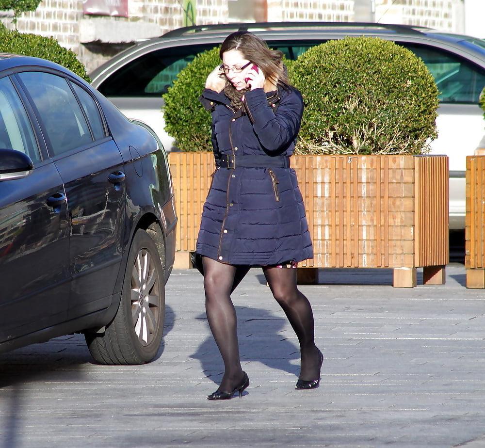 25P street nylons 3