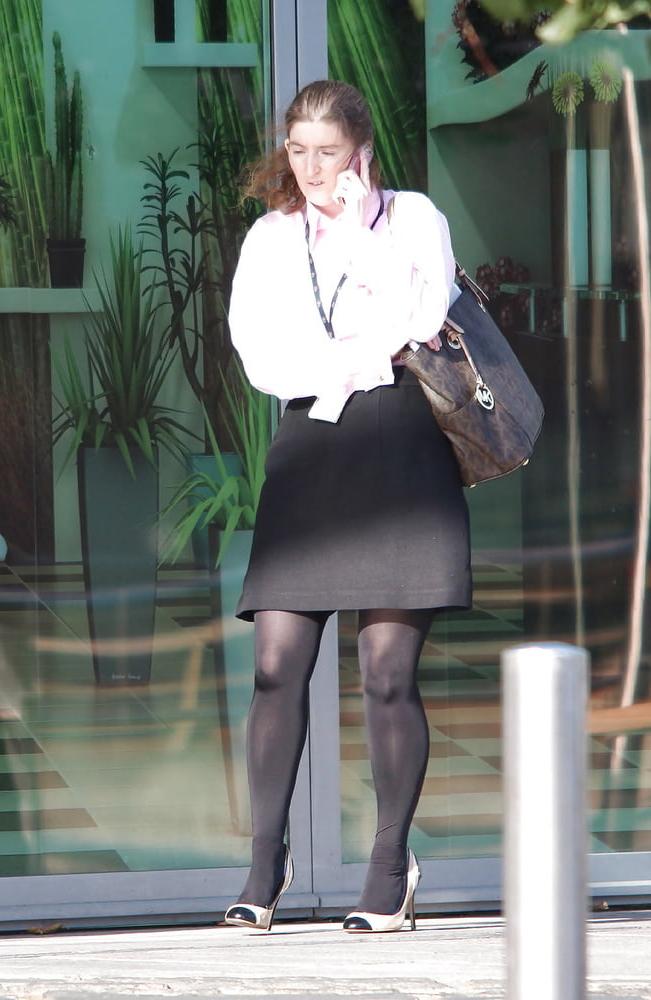 25P street nylons 3