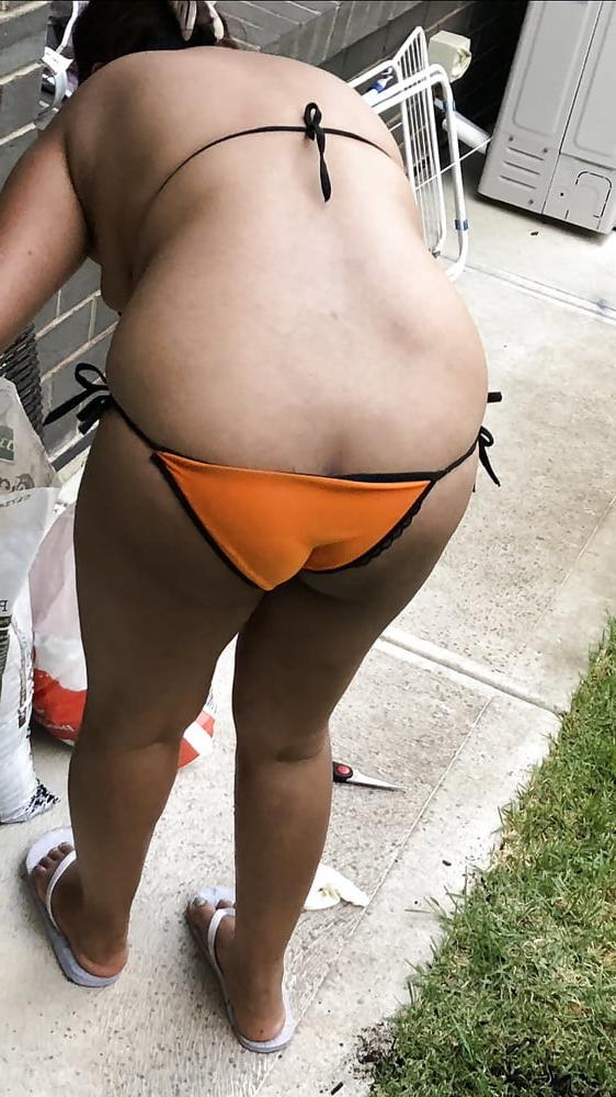 19P Policz fatty hot mom walking in bikini n panty