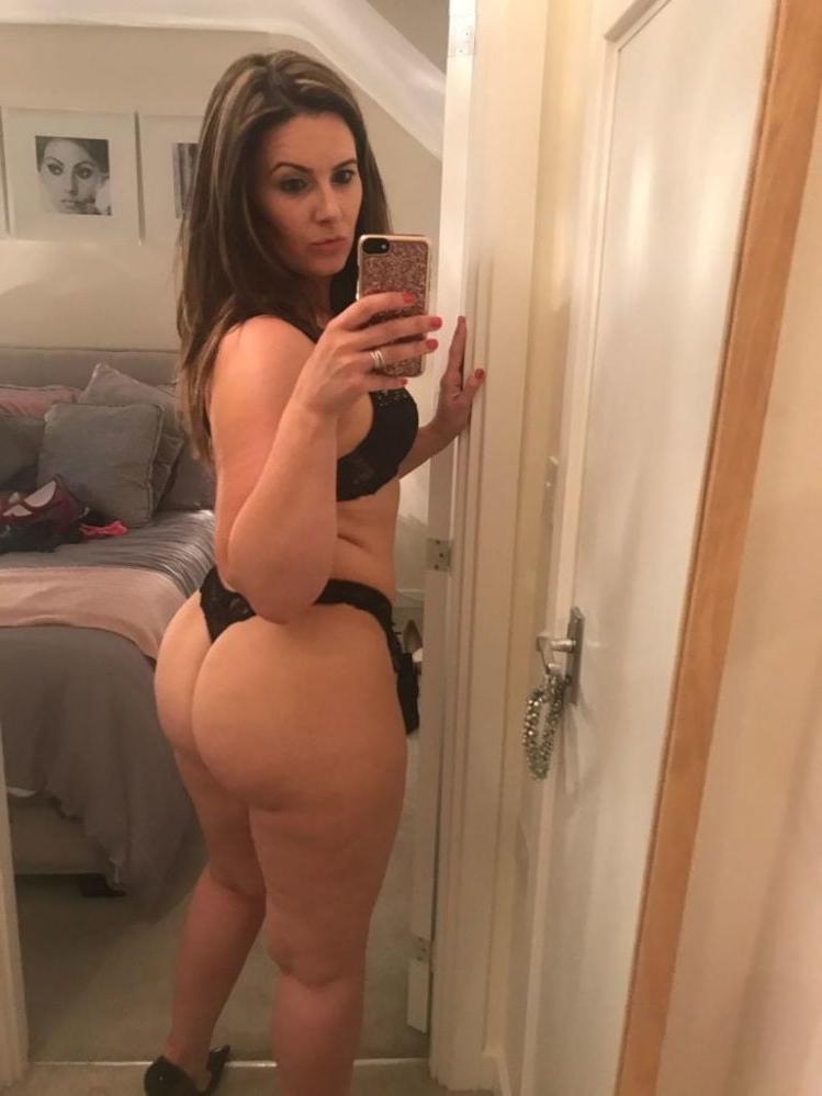 25P Booty Time 34
