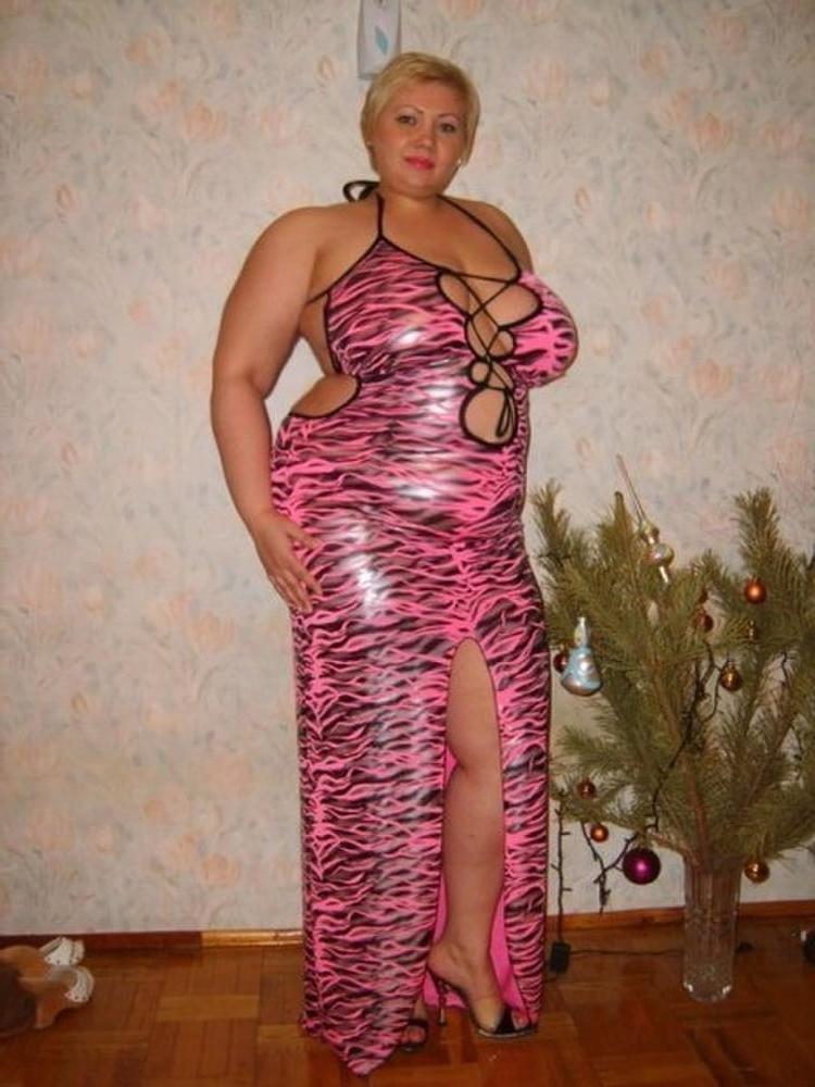 20P Clothed Mature - Big Boobs 19