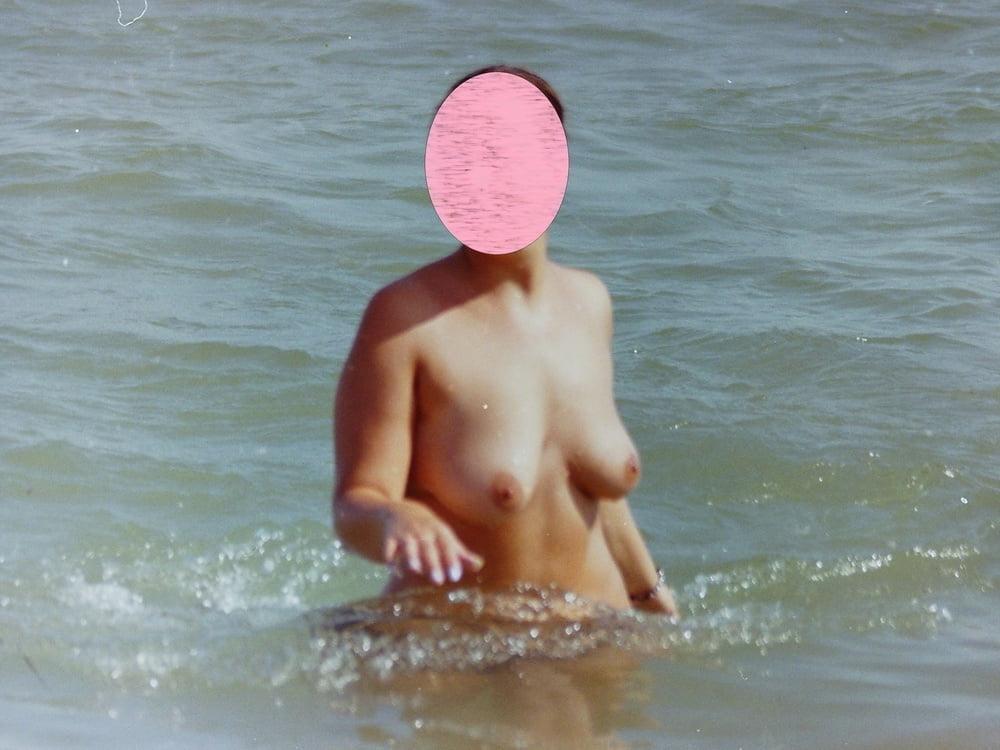 18P Turkish MILFS Mom Antalya Nostalji