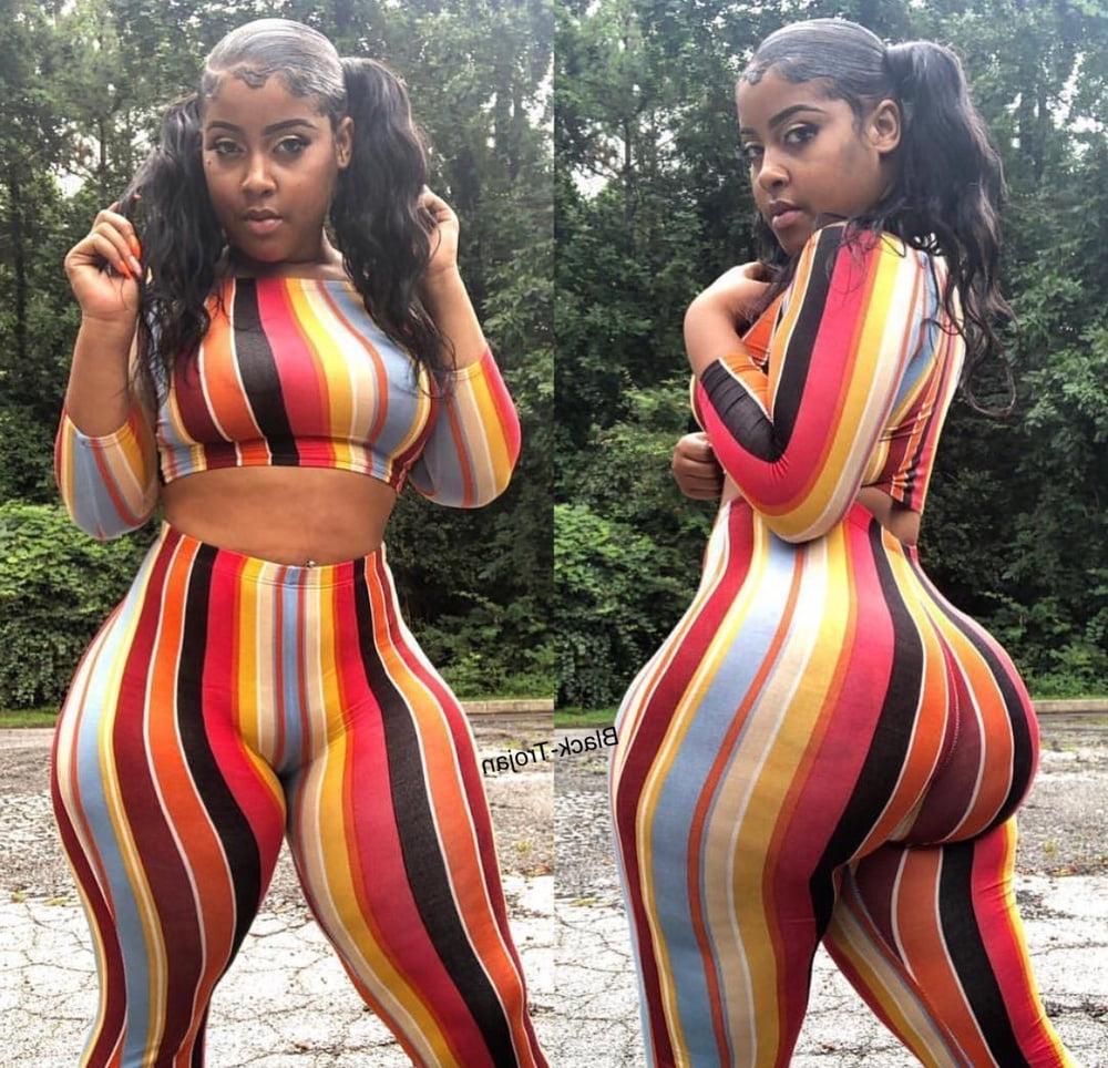 25P Barbie Is So Damn Fine! Epic Phat Thick Ass Booty Goddess!!
