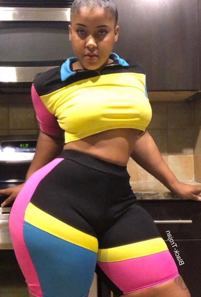 25P Barbie Is So Damn Fine! Epic Phat Thick Ass Booty Goddess!!
