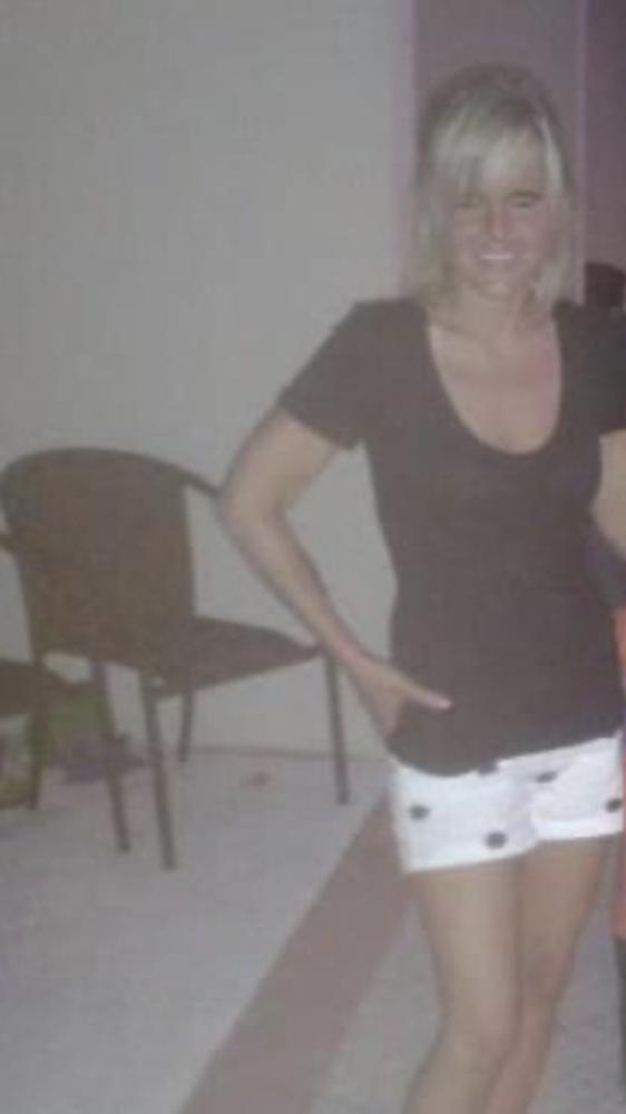 23P Blonde mom