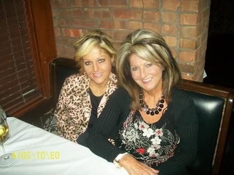 23P Blonde mom